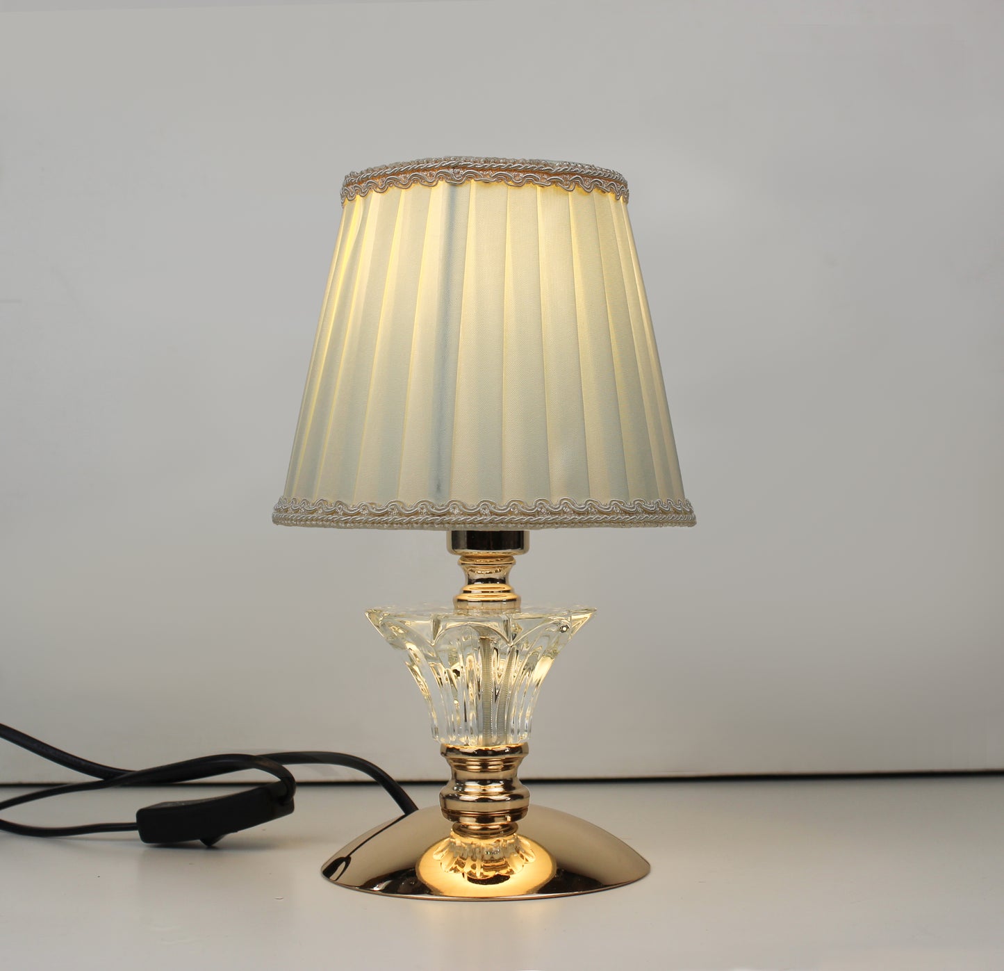 Lumetto piccolo stile moderna in cristallo e chromato LC003